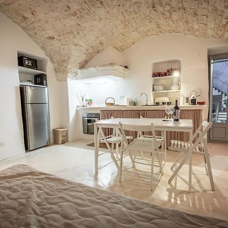 Vacation And Short Stay Suites & Apartments Ceglie - Celso Ceglie Messapica Εξωτερικό φωτογραφία
