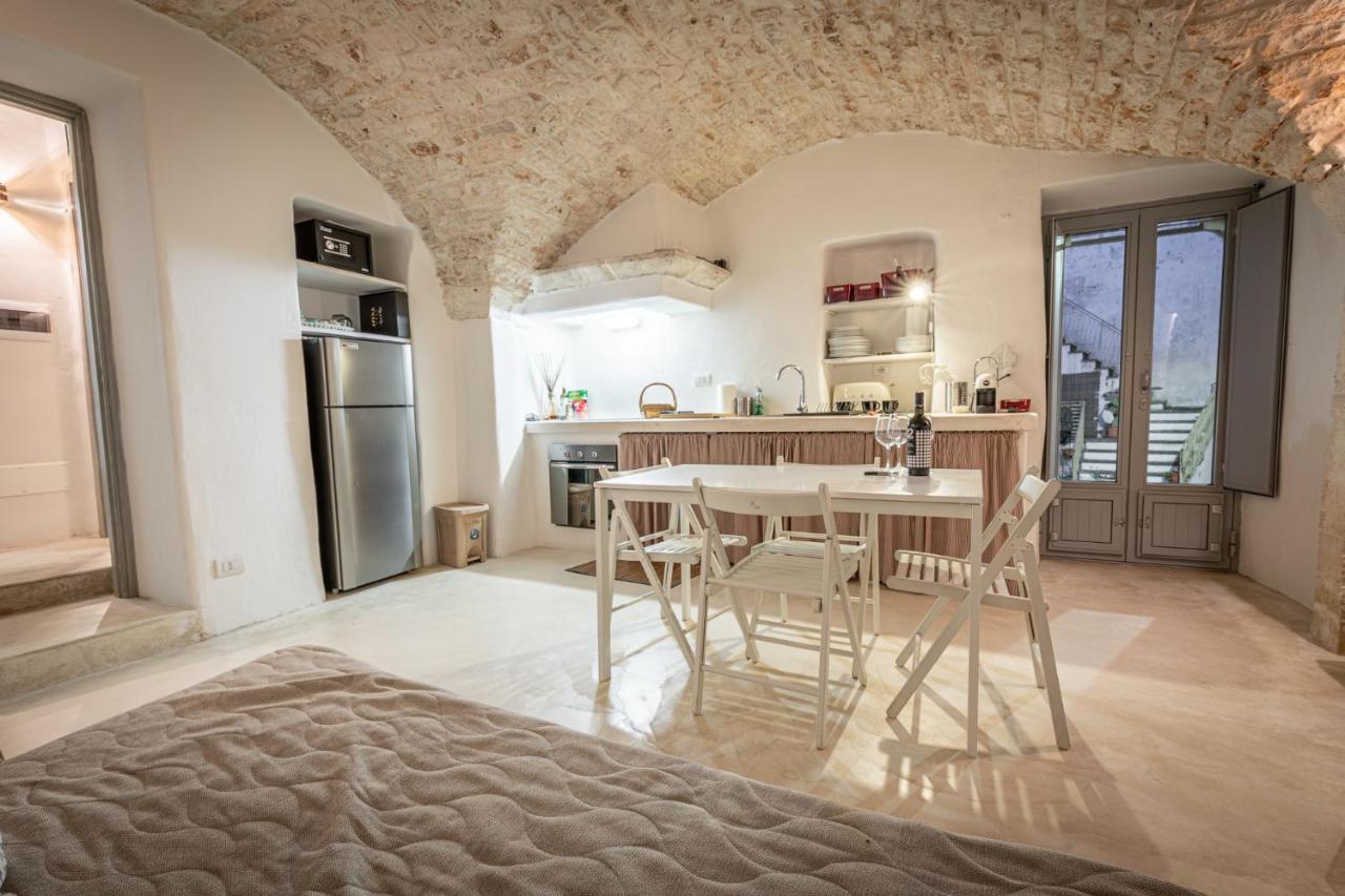 Vacation And Short Stay Suites & Apartments Ceglie - Celso Ceglie Messapica Εξωτερικό φωτογραφία